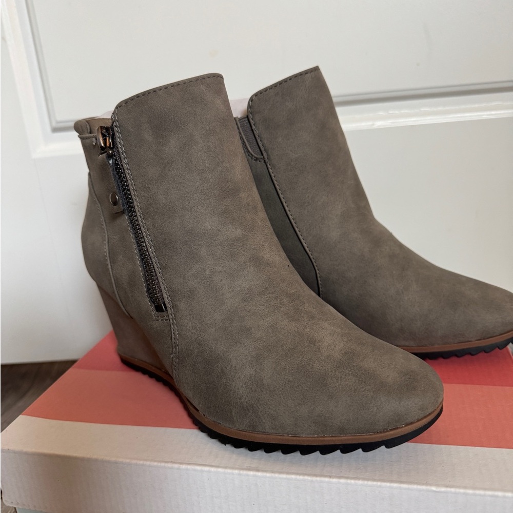 Soul Naturalizer Wedge Booties